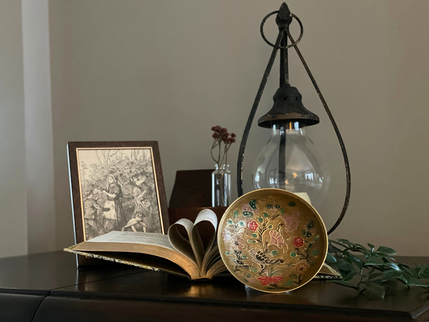 Eclectic Study Collection-Vignette